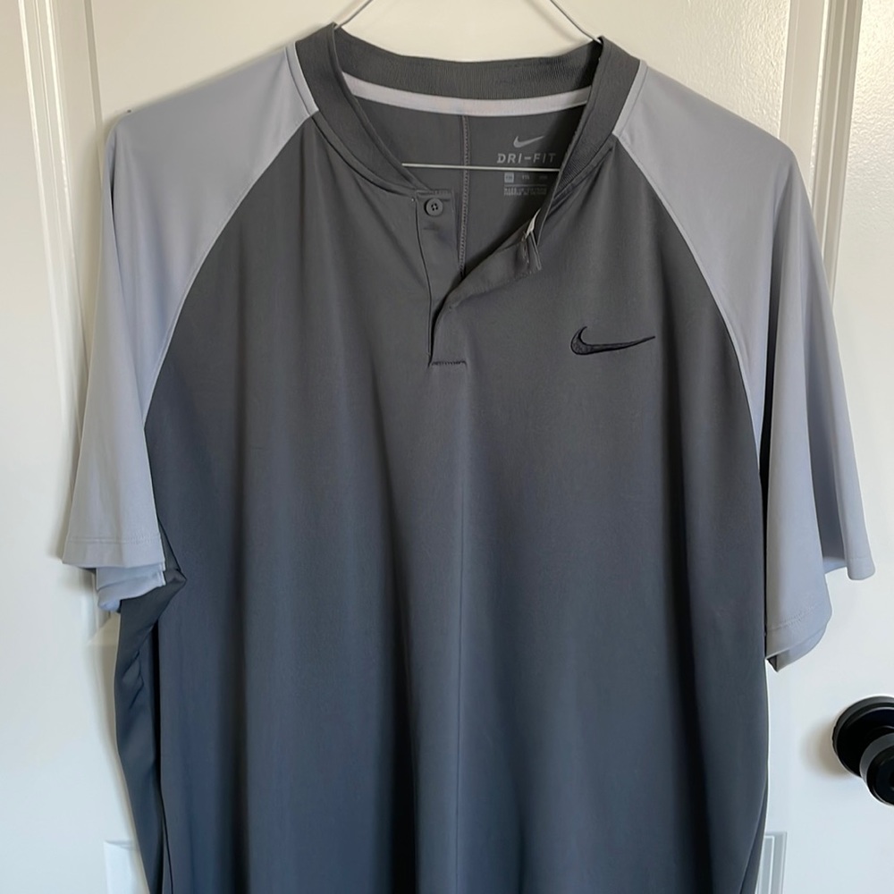 Nike Victory dri-fit golf shirt, Mens size XXL
